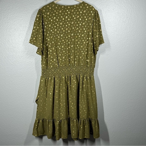 NEW Michael Kors Faux Wrap Dress Women's 1X Green Metallic Smocked Waist Ruffled - Picture 8 of 9